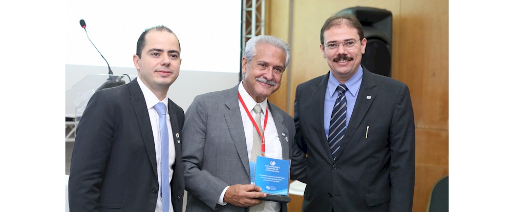 Congresso Cearense de Oftalmologia trouxe o Dia do Consultório como tema central